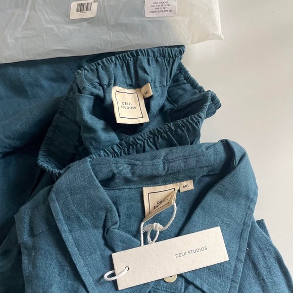 Deiji Studios Other - Deiji Studios 03 linen set
